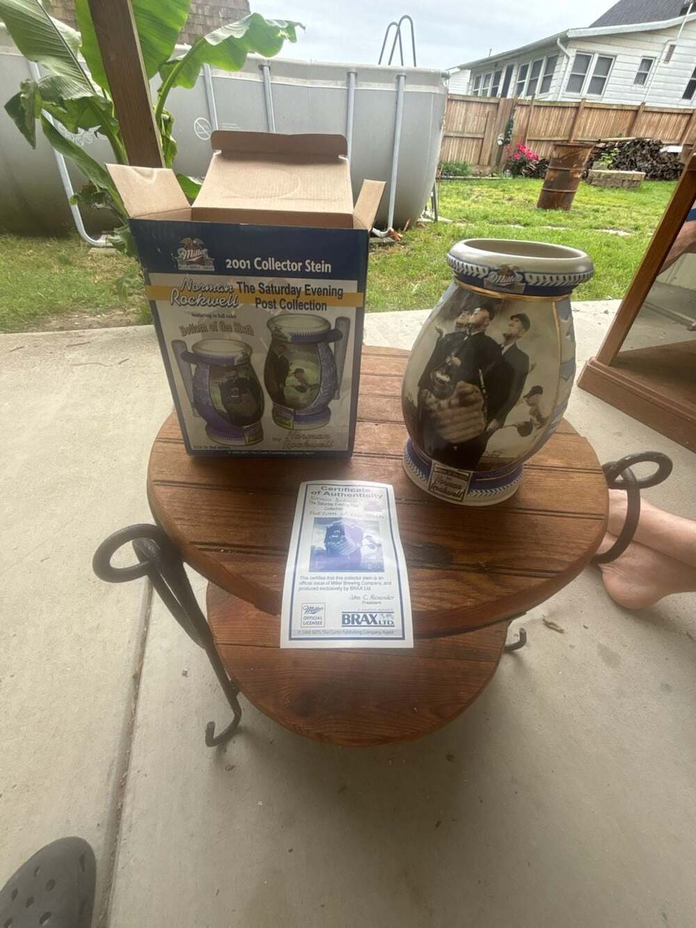 2001 Miller Beer Norman Rockwell Bottom of the Sixth Collector Stein with Box an